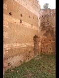 04070 ostia - regio i - insula vii - caseggiato dei misuratori del grano (i,vii,1-2) - via della fortuna - 2. raum re der treppe - suedwestecke - 09-2023.jpg